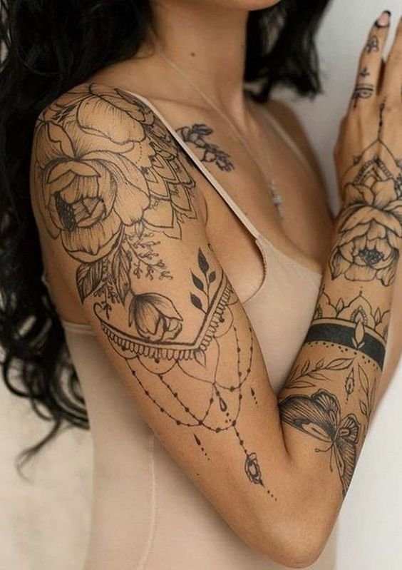 girls tattoos