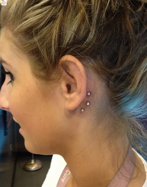 girls piercing